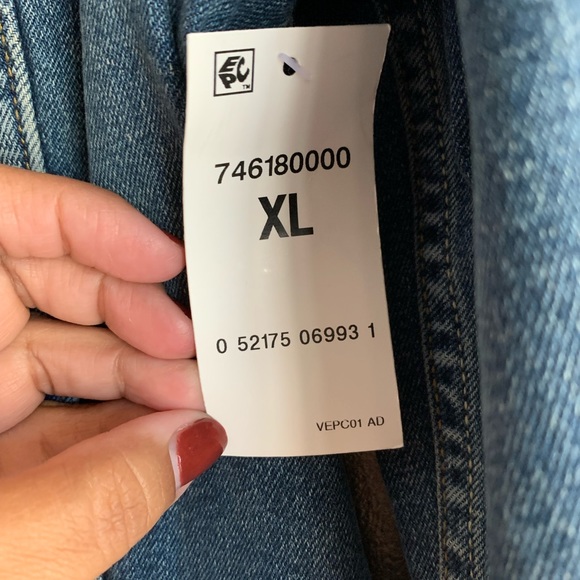 Womens Levi’s Jean Jacket XL - Denizen - NWT - Picture 4 of 5